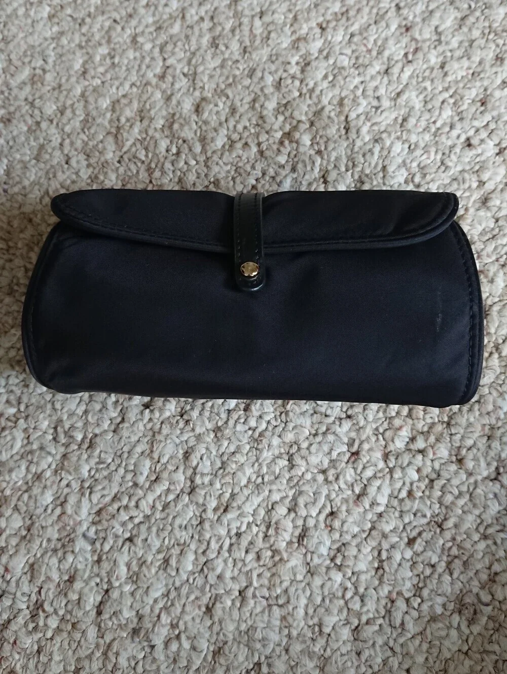kate spade black nylon zip cosmetic pouch with gold logo